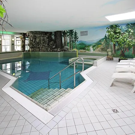 In Fir With A Shared Pool Apartment *