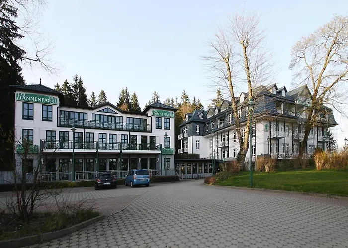 In Mit Einem Gemeinsamen Pool *